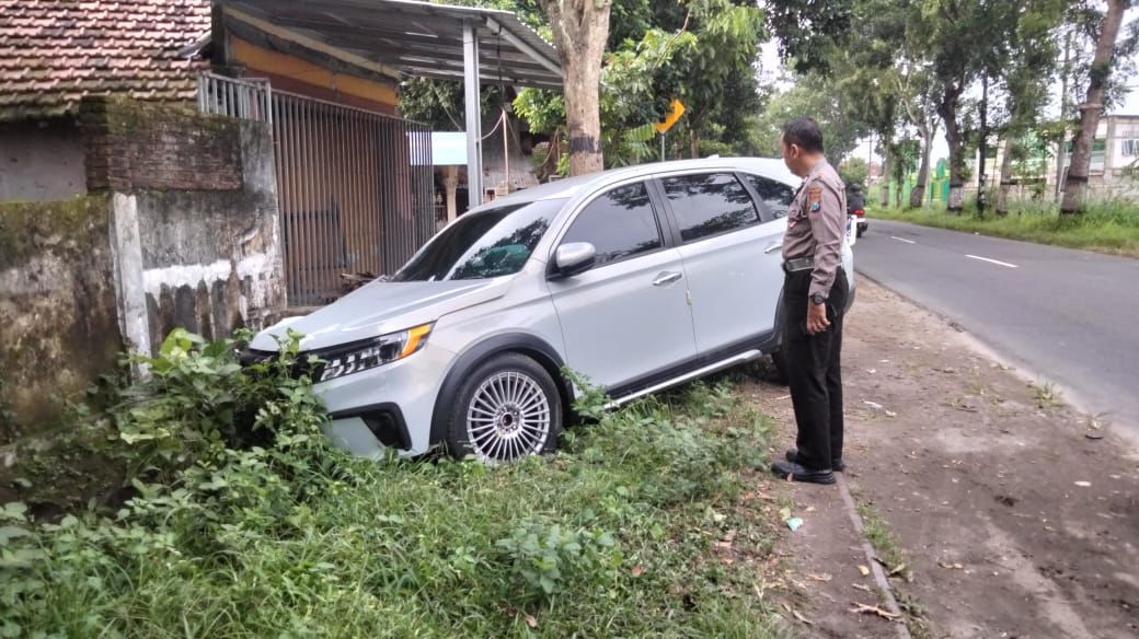 Diduga Mabuk, Pemuda Nganjuk Tabrak Ibu dan Balita di Kediri