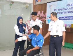 KAI Daop 7 Madiun Bekali Pegawai dengan Keterampilan Medis untuk Tangani Penumpang Darurat