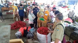 Harga Cabai Merah di Awal Puasa Melonjak hingga Rp70.000 per Kilogram