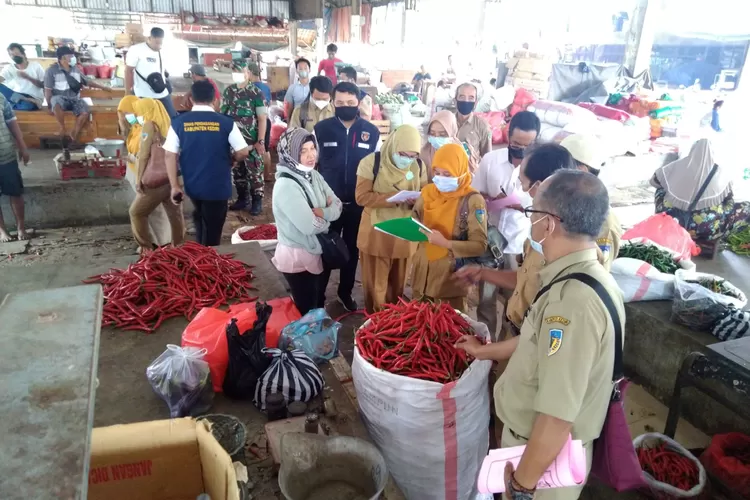 Harga Cabai Merah di Awal Puasa Melonjak hingga Rp70.000 per Kilogram
