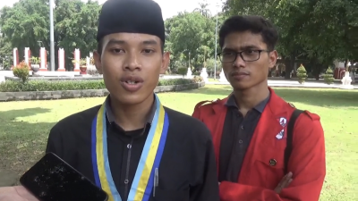 Gelombang Demo Tolak UU TNI Meluas, Mahasiswa Nganjuk Kepung DPRD