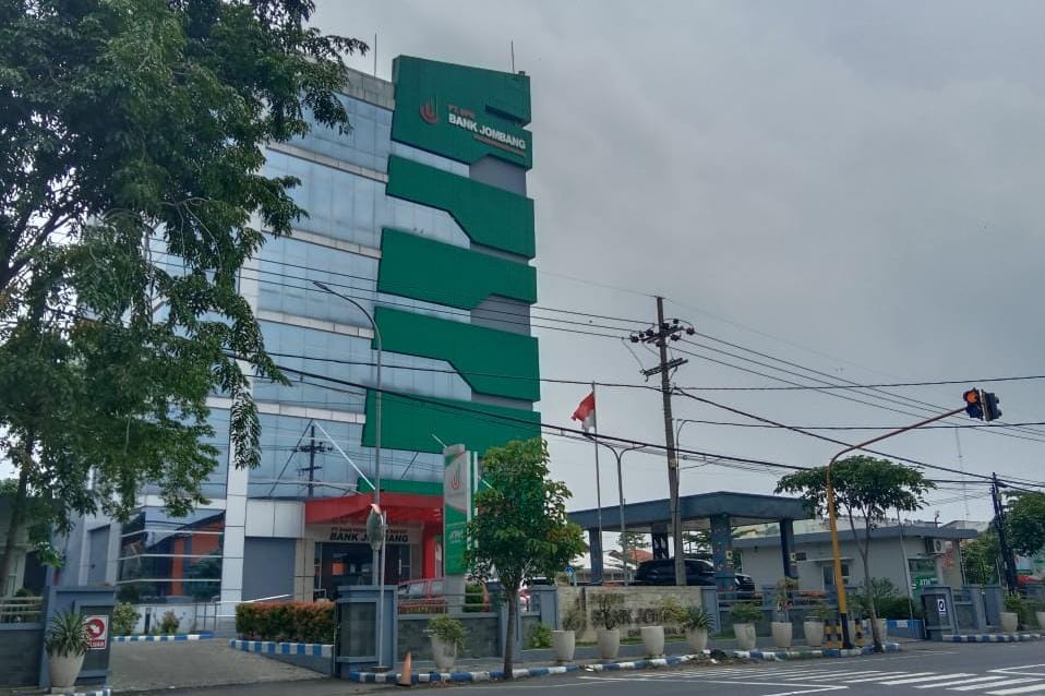 Tabungan Rp 200 Juta Raib! Nasabah Bank Jombang Syok dan Tempuh Jalur Hukum