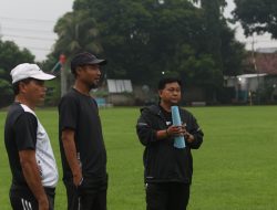 Latihan Perdana Bersama Inter Kediri, Budiardjo Thalib Siap Lakukan Pembenahan Pemain