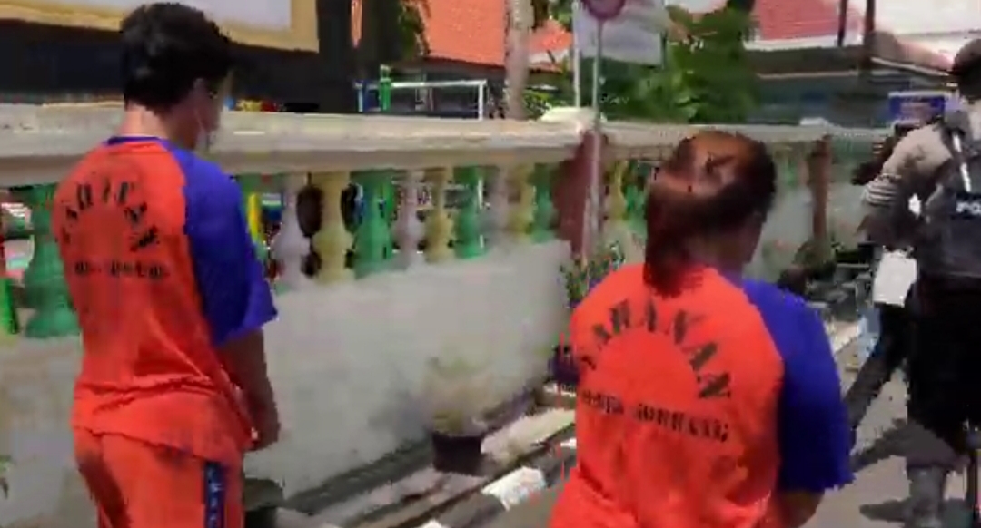 Hamil 6 Bulan! Wanita Ini Nekat Bantu Suami Rampok Taksi Online di Jombang