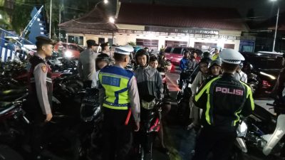Polres Kediri Kota Gelar Patroli Cipta Kondisi, Puluhan Kendaraan Kena Tilang