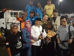Ratusan PKL di Jombang Terima Bantuan Sembako Jelang Lebaran