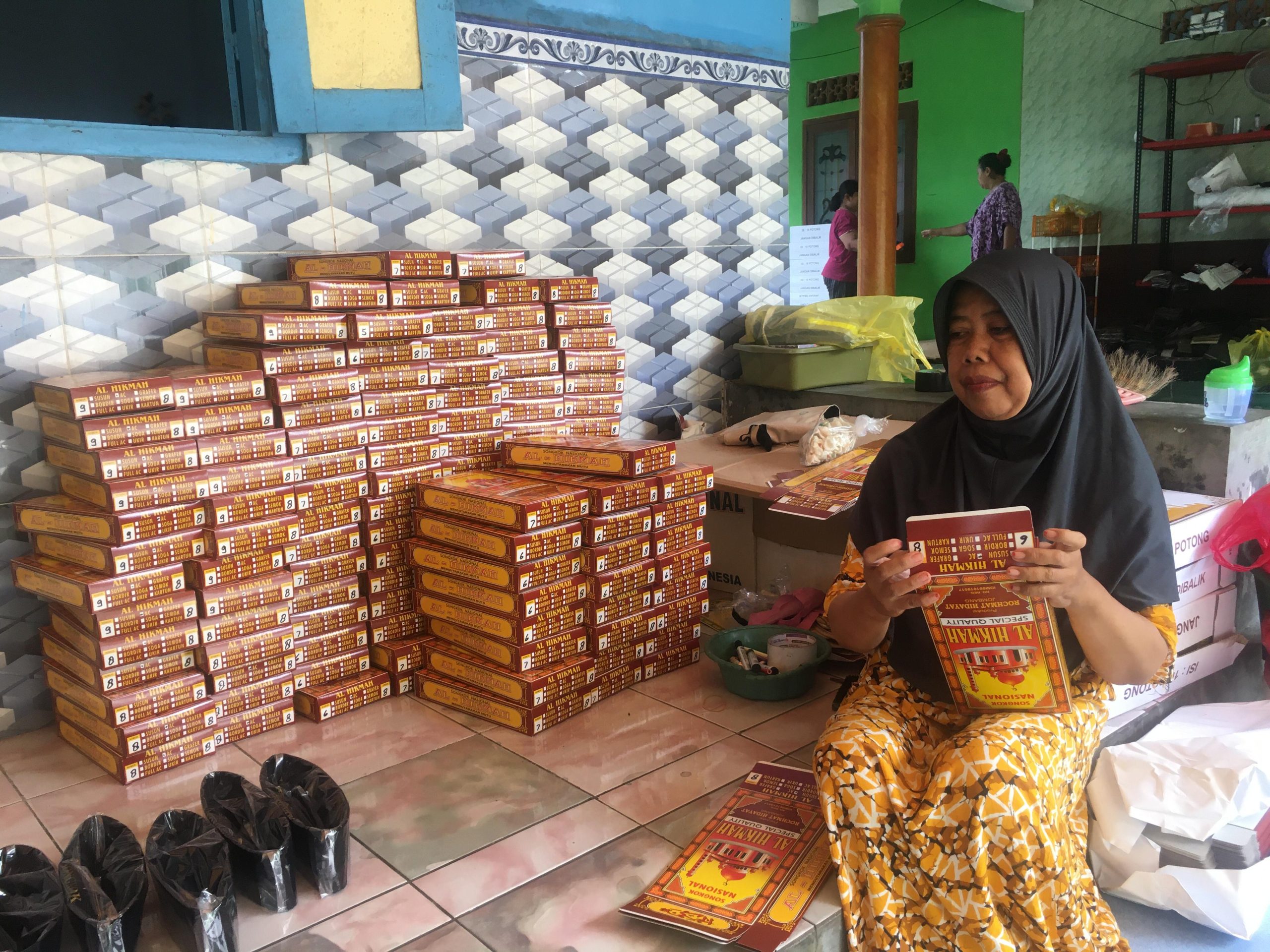 Permintaan Melejit! Perajin Songkok Jombang Kebanjiran Pesanan di Bulan Ramadan