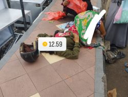 Ibu Muda di Ponorogo Melahirkan di Trotoar Usai Mengeluh Sakit Perut