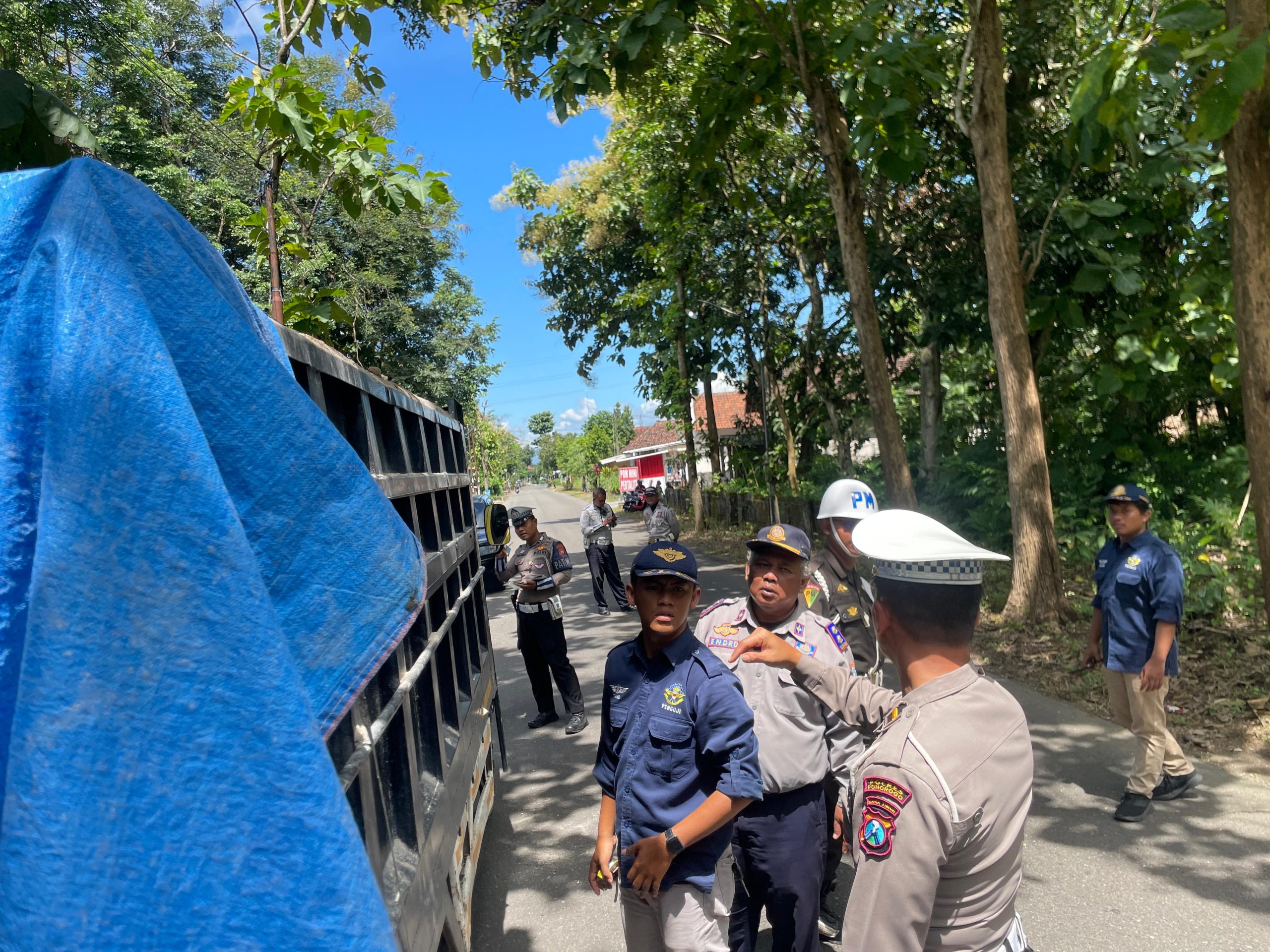 Masa Mudik dan Arus Balik, Angkutan Barang Kategori Ini Dilarang Melintas di Ponorogo