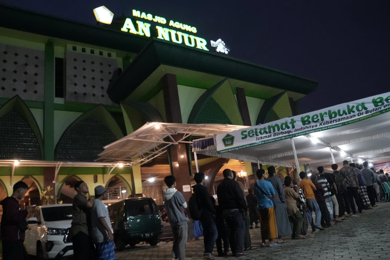 Buka Puasa Gratis di Masjid Agung An-Nur Kota Batu, Sajikan Hingga 800 Porsi Setiap Akhir Pekan