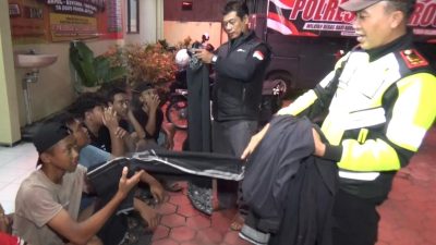 Belasan Remaja di Ponorogo Diamankan Polisi, Diduga Terlibat Perang Sarung