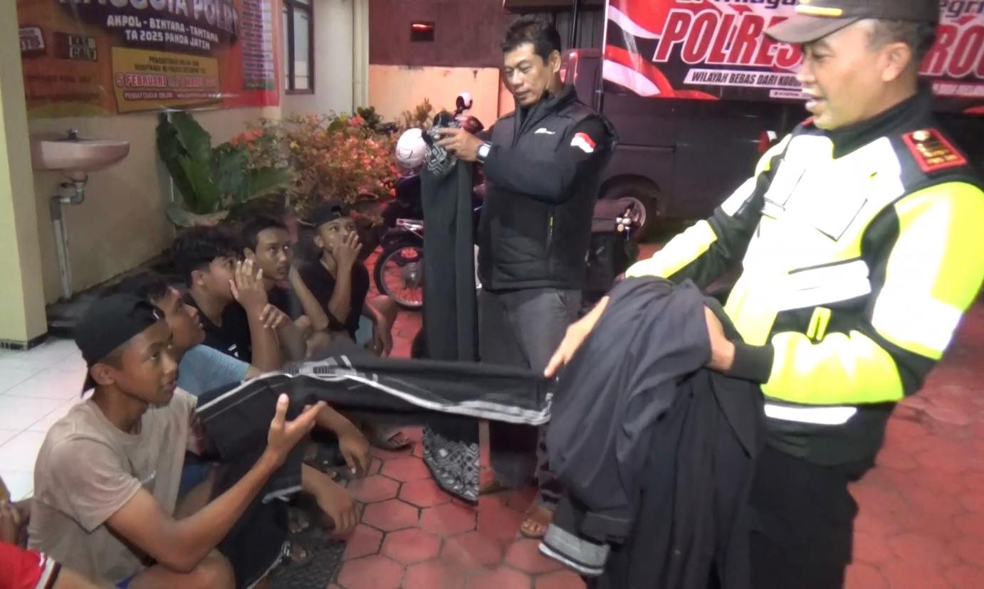 Belasan Remaja di Ponorogo Diamankan Polisi, Diduga Terlibat Perang Sarung