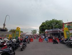 DLH Kota Blitar Siagakan Satgas Kebersihan di Pasar Takjil Jalan Kenanga