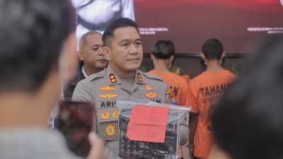 Nekat, Jamaah Masjid Gasak Amplifier dari Ruang Imam