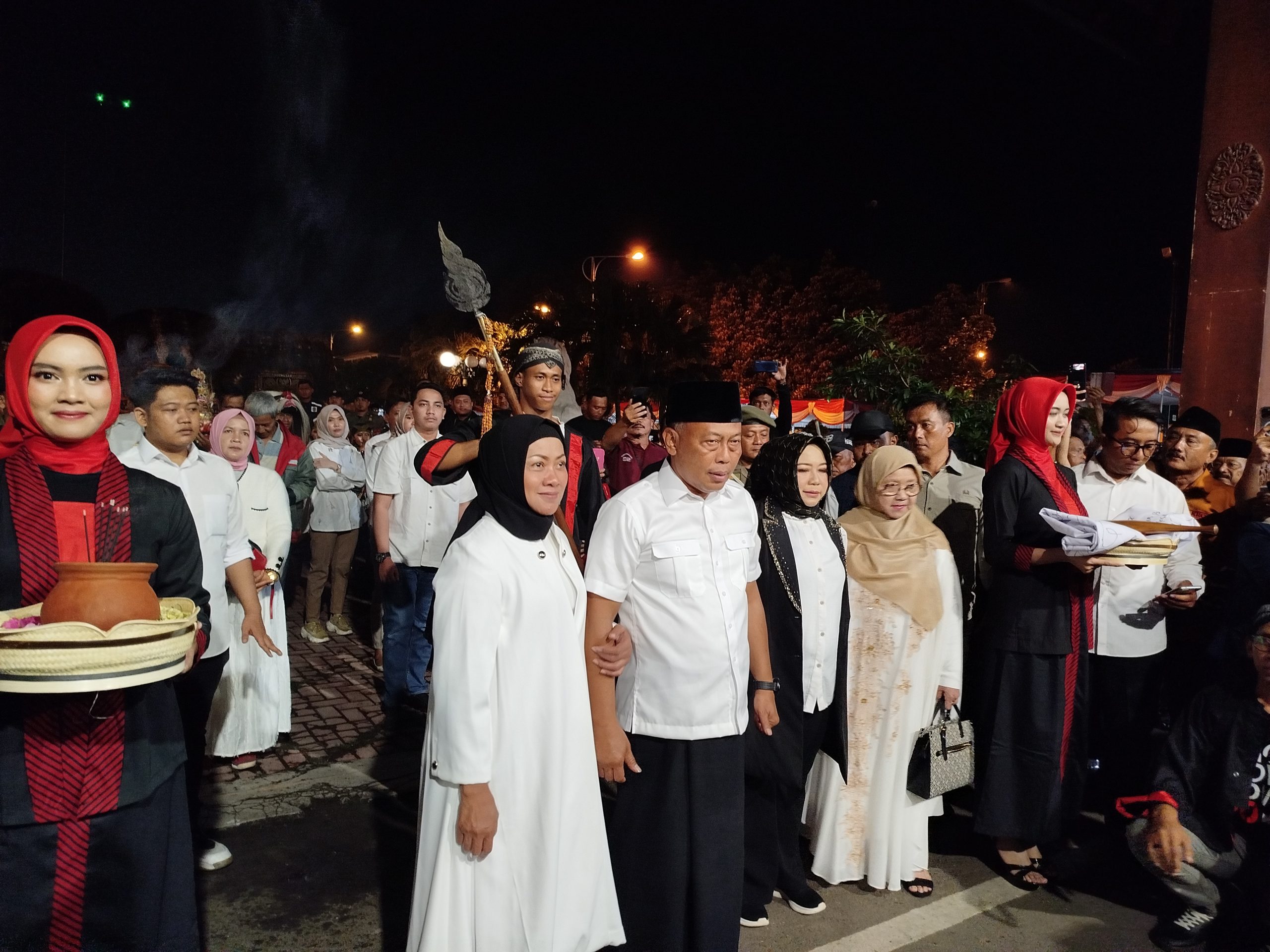 Usai Retret di Magelang, Bupati Ponorogo Sugiri Sancoko Disambut Antusias Warga