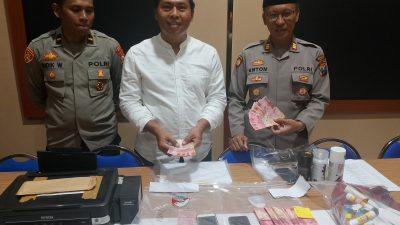 Polres Batu Tangkap Tiga Pengedar Uang Palsu, Sita Uang Rp 14,9 Juta