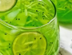 3 Resep Es Kuwut Nikmat untuk Takjil Buka Puasa, Dijamin Segar Banget!