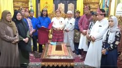 Sultan Palembang Tuntut Willie Salim Usai Konten Bagi-bagi Rendang Viral di Medsos 