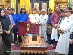 Sultan Palembang Tuntut Willie Salim Usai Konten Bagi-bagi Rendang Viral di Medsos 