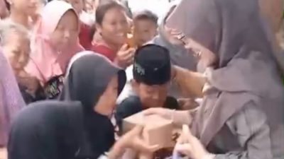 PKK Kelurahan Gayam Bagikan 700 Takjil Gratis, Tradisi Berbagi di Bulan Ramadan