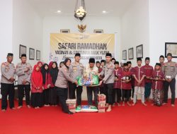 Polres Kediri Kota Berbagi Kebahagiaan di Bulan Ramadan, Santuni Puluhan Anak Yatim