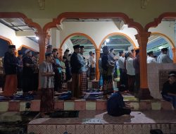 Tradisi Tarawih Kilat di Ponpes Mambaul Hikam, 23 Rakaat Hanya 10 Menit