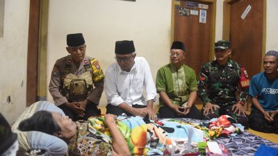 Wakil Wali Kota Kediri Salurkan Bantuan Sembako untuk 30 Eks ODGJ di Kelurahan Ngampel