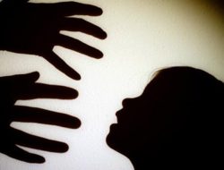 Gadis 15 Tahun di Kediri Jadi Korban Kekerasan Seksual Setelah Diajak Mengonsumsi Miras