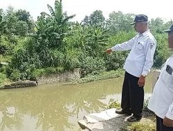 Jembatan Desa Puhjajar, Kecamatan Papar, Putus Sejak Desember 2024,  Pemdes Desak Perbaikan