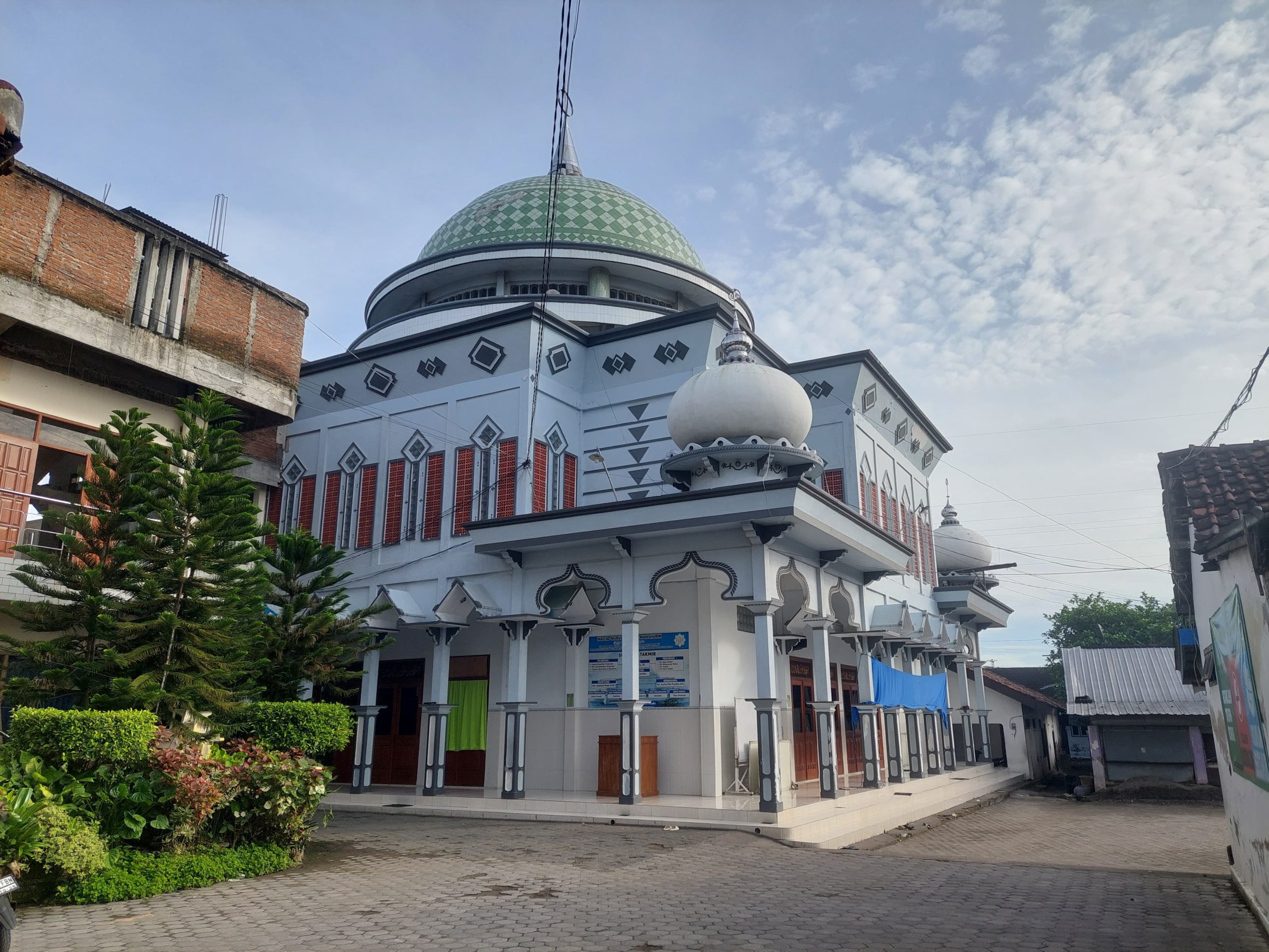 Santri Ponpes Nurul Huda Al Manshurin Kresek (LDII) Pulang Kampung Jelang Libur Lebaran