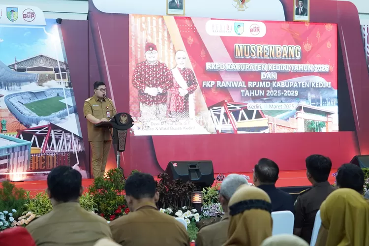Bupati Kediri Mas Dhito: Tren Pembangunan Positif, Targetkan Nol Kemiskinan Ekstrem