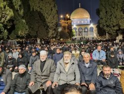 Malam ke-13 Ramadhan, 65 Ribu Jamaah Laksanakan Tarawih di Masjidil Aqsa