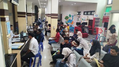 Usai Lebaran, Dispendukcapil Ponorogo Diserbu Warga yang Urus Dokumen Kependudukan
