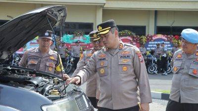 Kapolres Nganjuk Tinjau Kendaraan dan Senpi Dinas, Pastikan Kesiapan Personel Hadapi Situasi Darurat