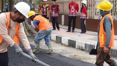 Selama Tiga Bulan, DPUPR Kota Blitar Tambal 300 Titik Jalan Rusak