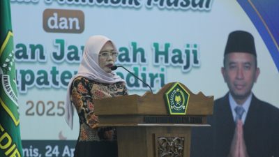 Wabup Kediri Dewi Maria Ulfa Resmi Melepas 1.078 Jamaah Haji ke Tanah Suci