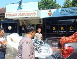 Polisi Amankan Enam Balon Udara di Jogoroto Jombang, Dinilai Bahayakan Penerbangan dan Listrik