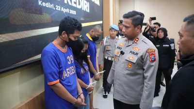 Polres Kediri Ungkap Jaringan Sabu Terbesar, Sita Hampir 1 Kilogram Barang Bukti