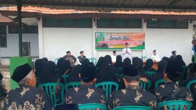 Ratusan Jamaah Haji Asal Jombang Ikuti Prosesi Pelepasan di Kantor IPHI