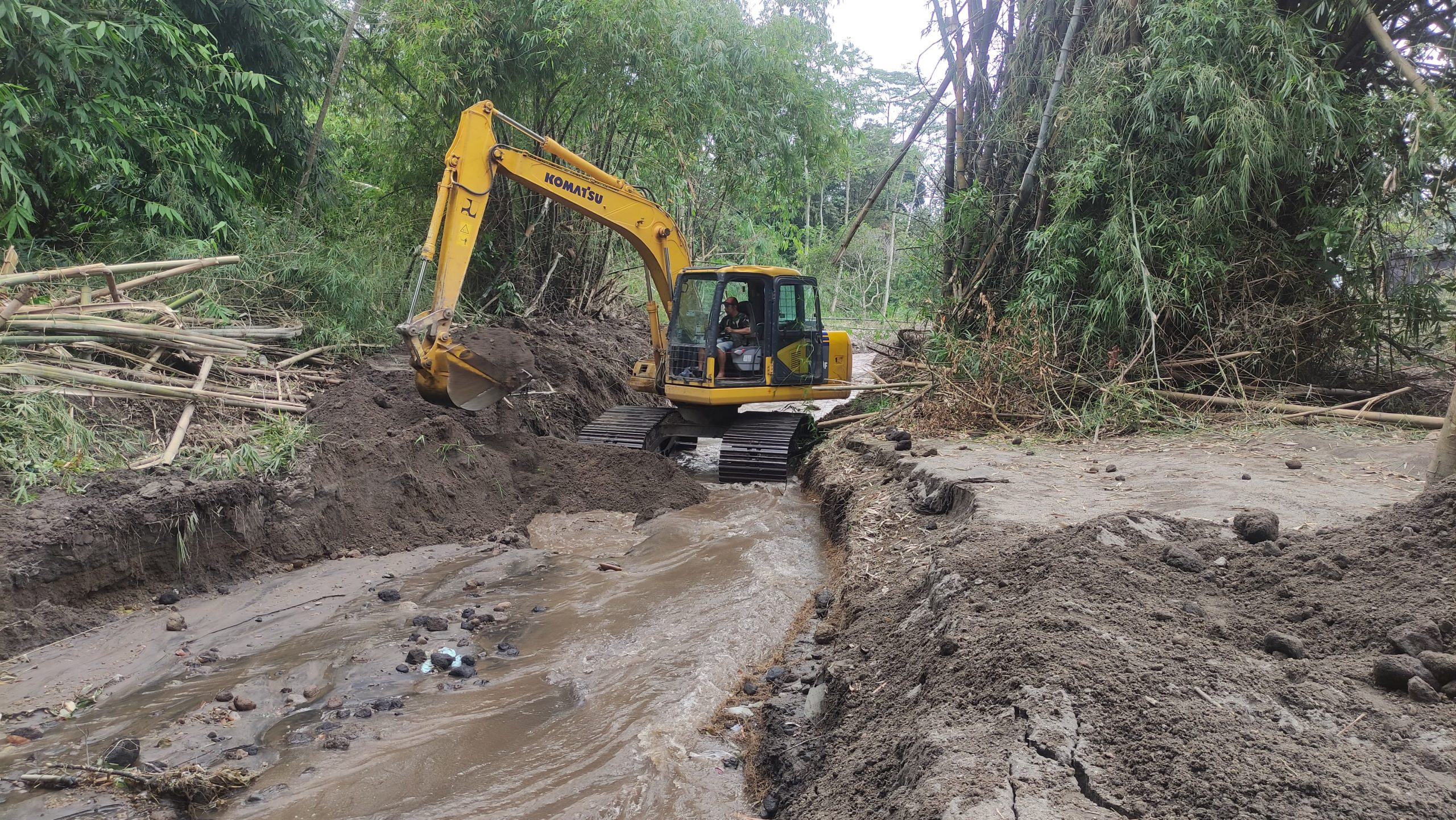 PUPR Kediri Genjot Normalisasi Sungai di Tengah Musim Pancaroba