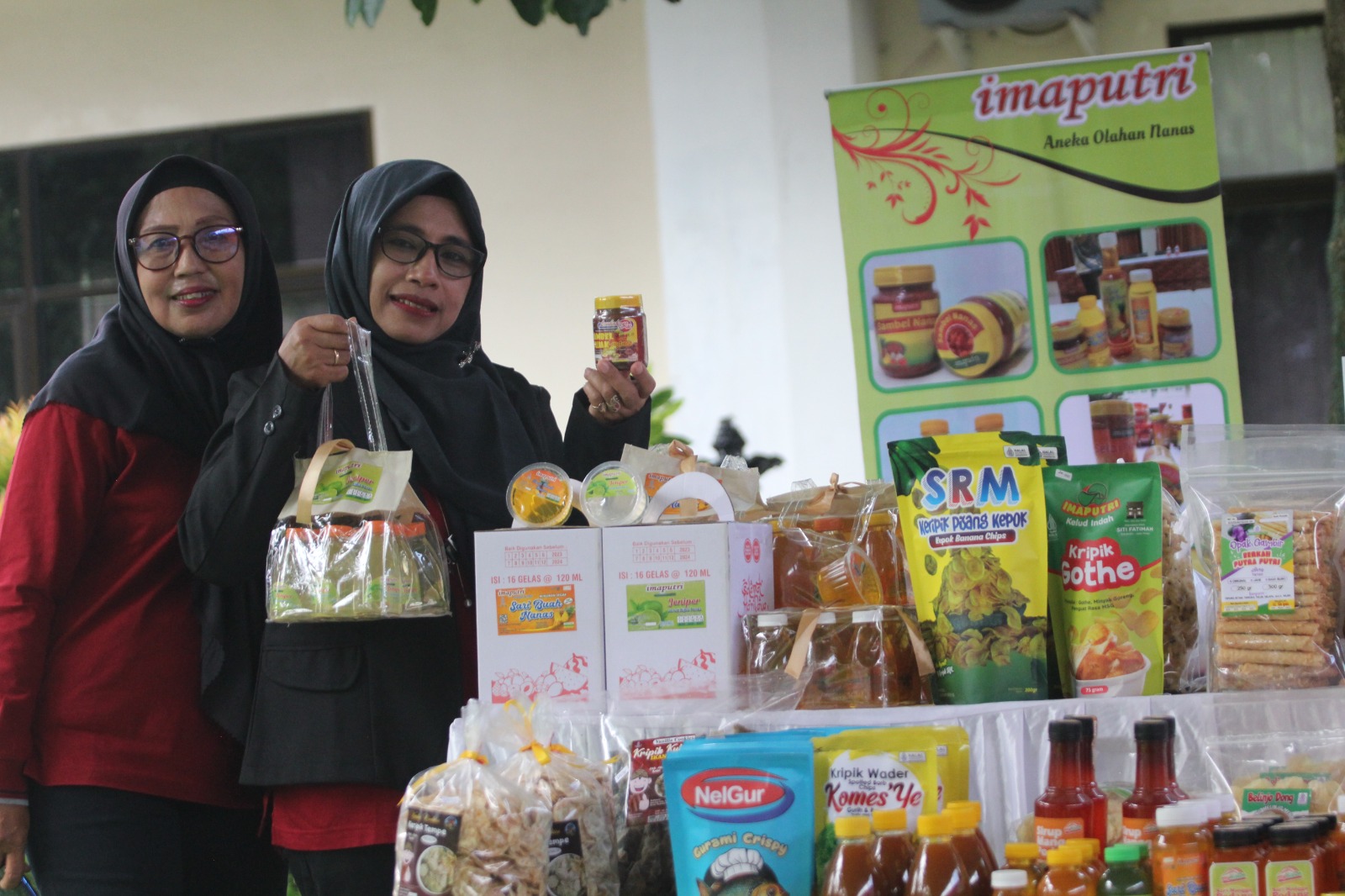 Jeniper Buatan Ny Siti Fatimah Banyak Digemari Konsumen