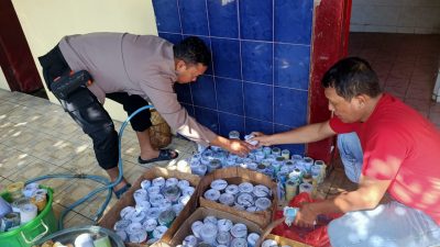 Polsek Gurah Amankan Ratusan Petasan di Enam Desa, Antisipasi Ledakan Saat Lebaran