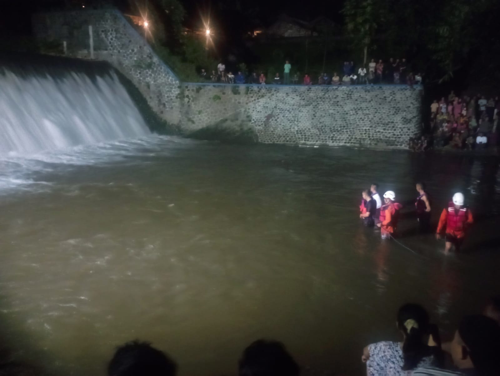 Tenggelam Saat Mandi di Dam, Remaja Asal Jember Tewas di Blitar