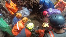 Longsor di Jalur Cangar-Pacet, Kapolres Batu Alihkan Arus Lalu Lintas, Wisatawan Diminta Hindari Rute