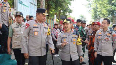 Kapolda Jatim Tinjau Pos Pam di Batu, Pastikan Keamanan Jalur Wisata saat Libur Lebaran