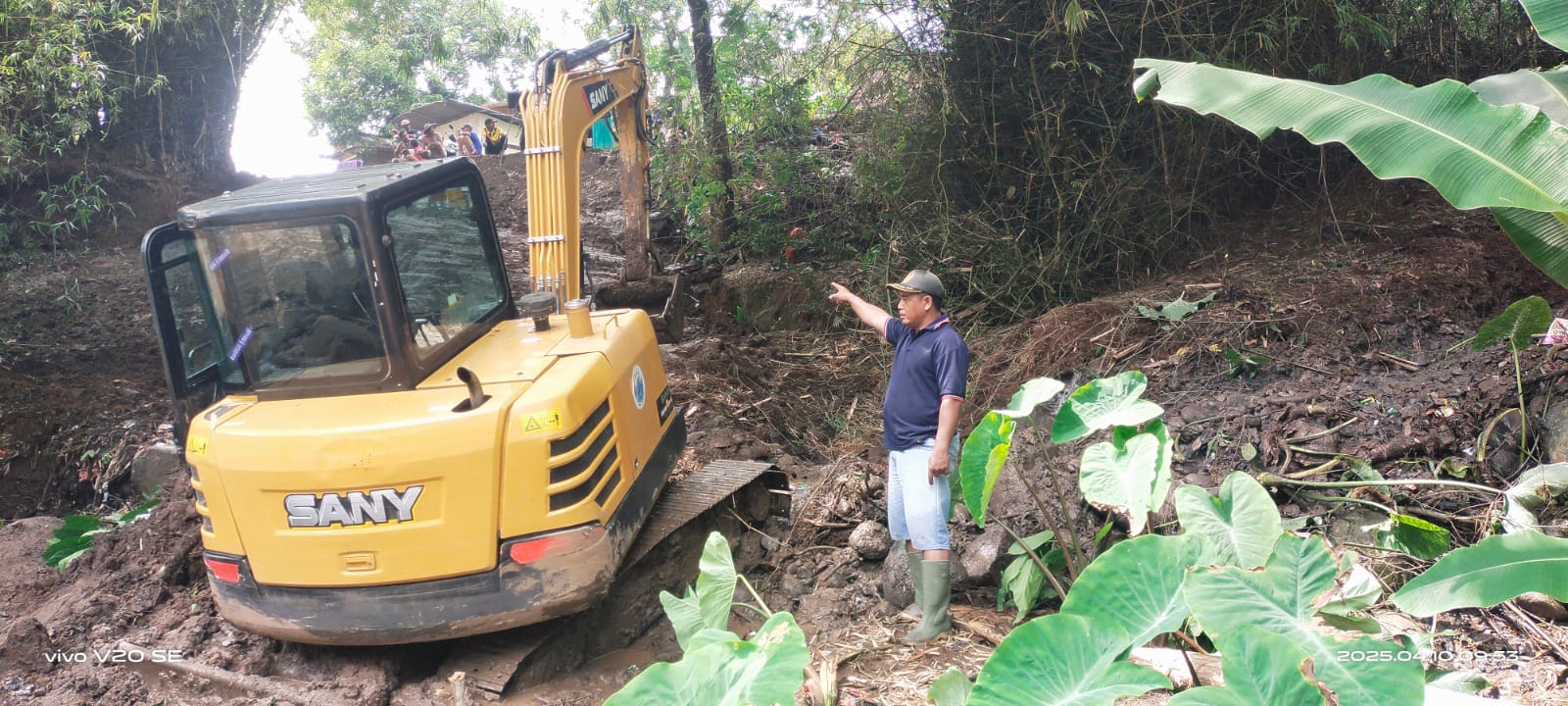 Warga Dusun Kajar Kalipang Bangun Jembatan Bambu Secara Swadaya untuk Permudah Akses Antarwilayah