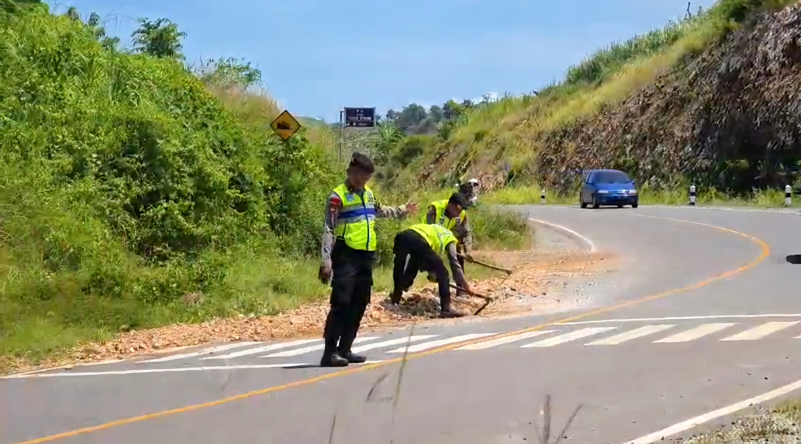 Cegah Kecelakaan dan Kejahatan, Polres Blitar Perketat Patroli di Jalur Lintas Selatan