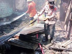 Diduga Akibat ODGJ Bakar Sampah, Dapur Warga Lamongan Hangus Terbakar