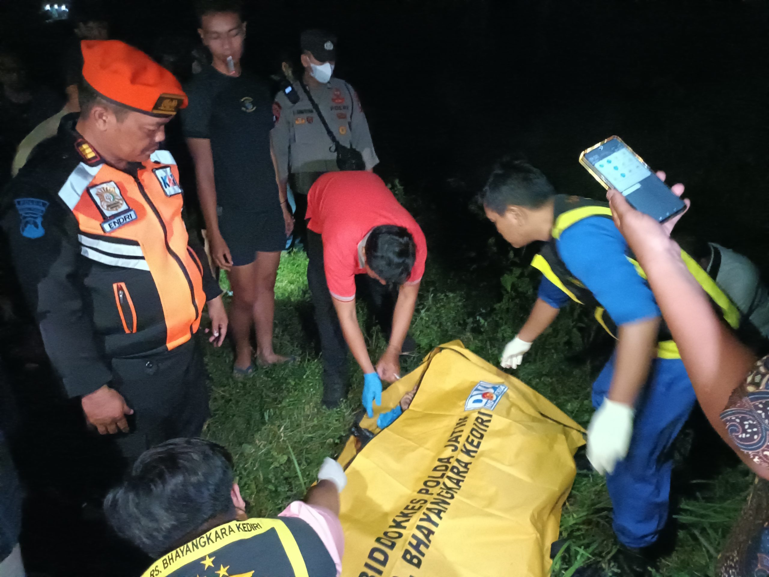 Anang Riyadi (30), yang ditemukan tak bernyawa di jalur rel kereta api wilayah Kelurahan Manisrenggo pada Rabu malam (16/4/2025)