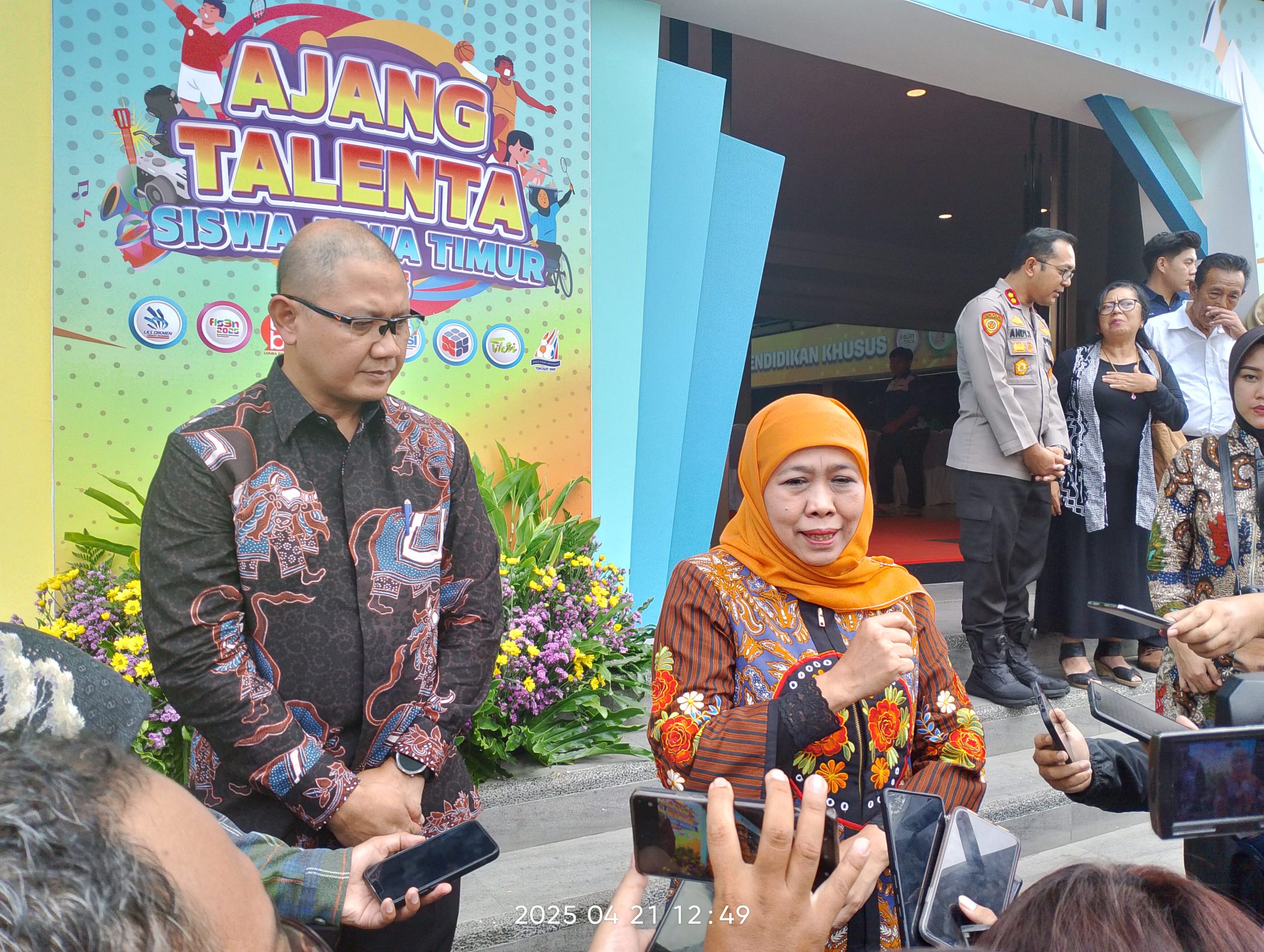 Gubernur Khofifah Buka Ajang Talenta 2025, 10 Cabang Lomba Dipertandingkan